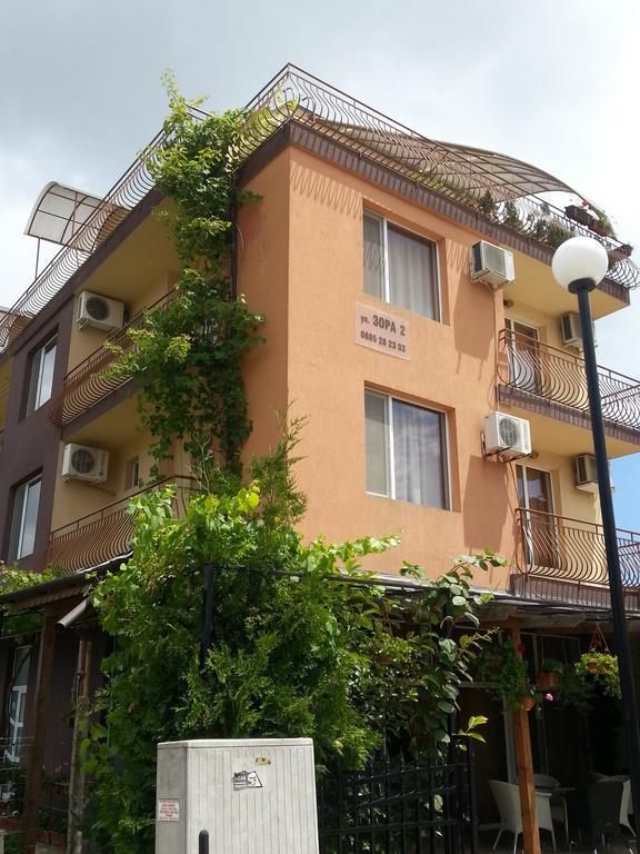Zora Guest House Primorsko Exteriör bild