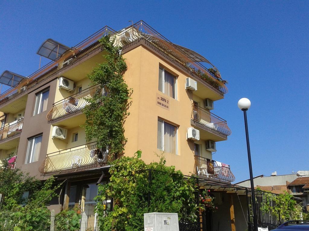 Zora Guest House Primorsko Exteriör bild