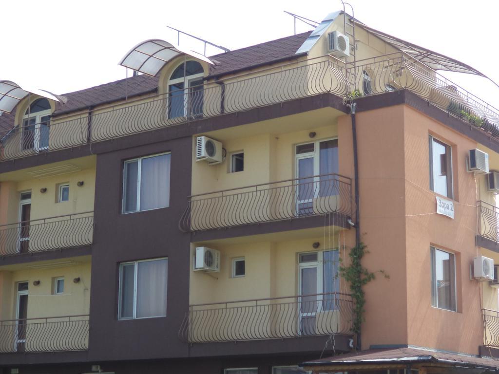 Zora Guest House Primorsko Rum bild